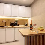 Black Pearl Z Krytym Basenem -pobierowo Baltic Apartments-sannel For Rent 아파트 포비에로보