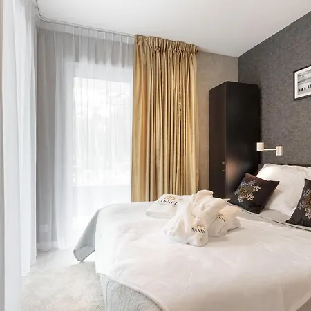 Black Pearl Z Krytym Basenem -pobierowo Baltic Apartments-sannel For Rent Appartamento